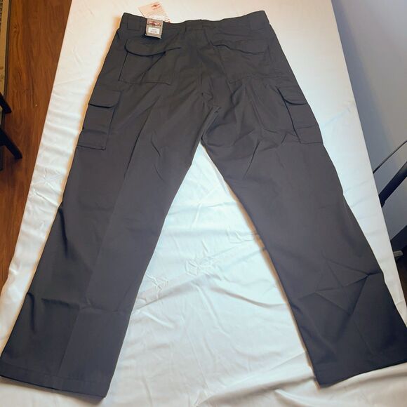 Tru-Spec Pants Mens 40x32 Black 24-7 Series Tactical 65/35 Poly/Cotton Rip-Stop - Picture 2 of 10
